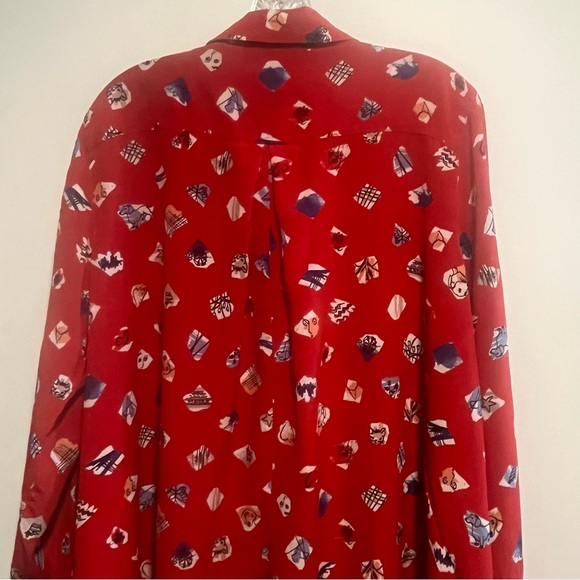 Anthropologie John Mark Silk Dog Print Tunic Playful Artistic Button Front Top - Picture 11 of 13